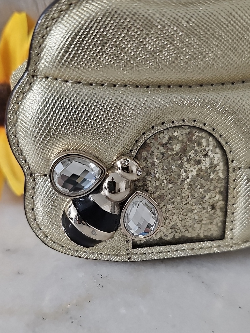 Kate Spade "Down The Rabbit Hole" Coin Purse - Picture 8 of 8